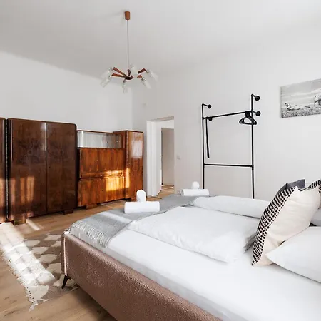 - Hauptbahnhof Apartment Vienna