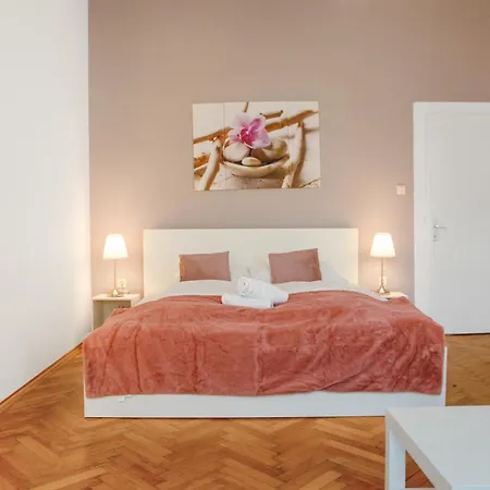 Commodious 3br Apt. Ideal For Families And Friends Apartment Vienna