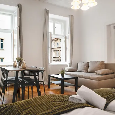 Commodious 3br Apt. Ideal For Families And Friends Apartment Vienna