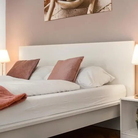 Apartment Commodious 3br Apt. Ideal For Families And Friends Vienna