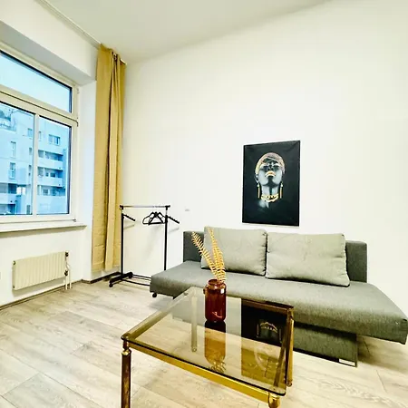 Comfy 3br In A Shared Apt, 10min To Fac Platz Vienna