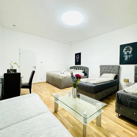Apartment Chic For 5p, 12-min Walk To Augarten