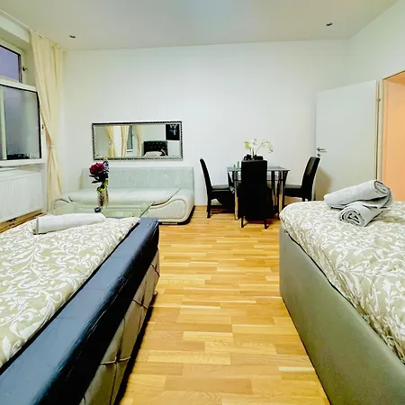 Apartment Chic For 5p, 12-min Walk To Augarten *