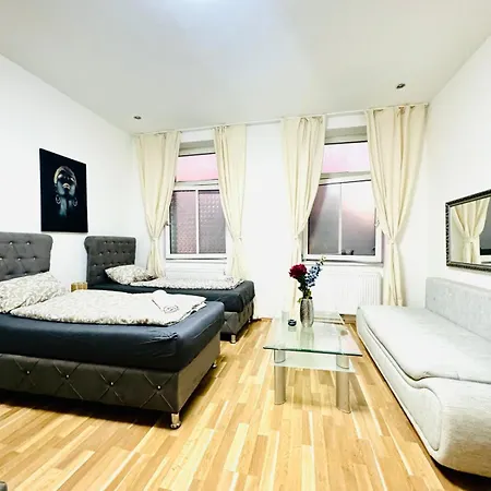 Apartment Chic For 5p, 12-min Walk To Augarten