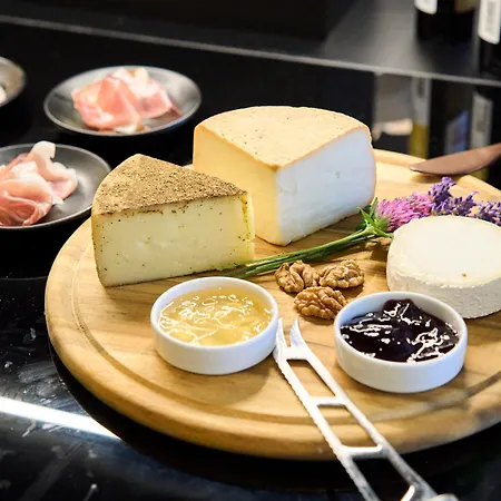 酒店 达斯卡普里酒店 4*