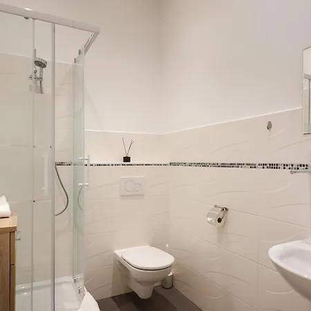Che Apartment