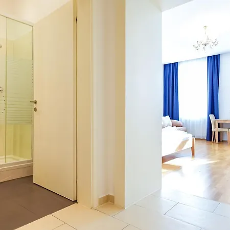 Che Apartment