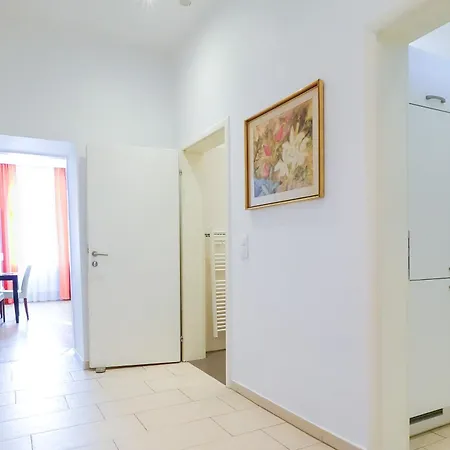 Apartment Che