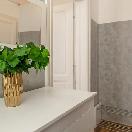 Apartment Cheerful 2br - Suitable For Longstays Vienna