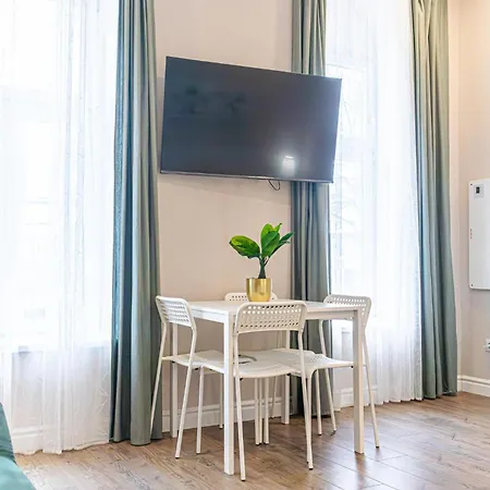 Apartment Stylish Wiener Stadthalle Vienna