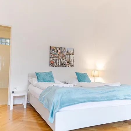 Amazing 2br Stay, Wiener Stadthalle Viena