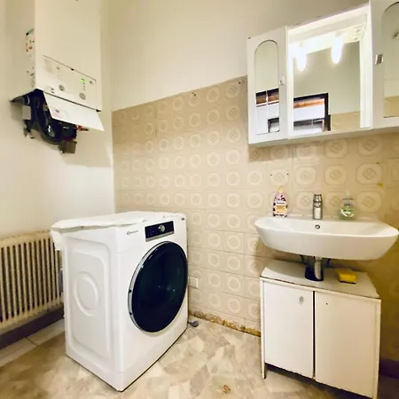 Apartment Comfy 3br In Prime Location *