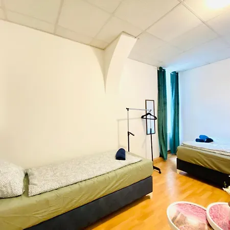 Bright & Spacious 3br With Direct Access * Vienna