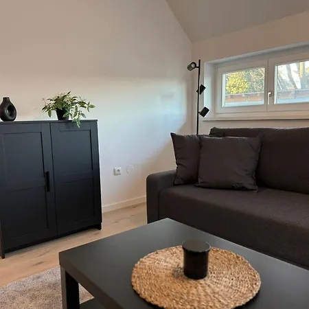 Train Station, Kahlenberg, Historic, Danube - Axara Housing Fhg 16 Apartment