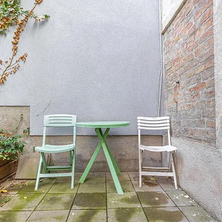 Simple W Full Kitchen Wiener Stadthalle Apartment Vienna