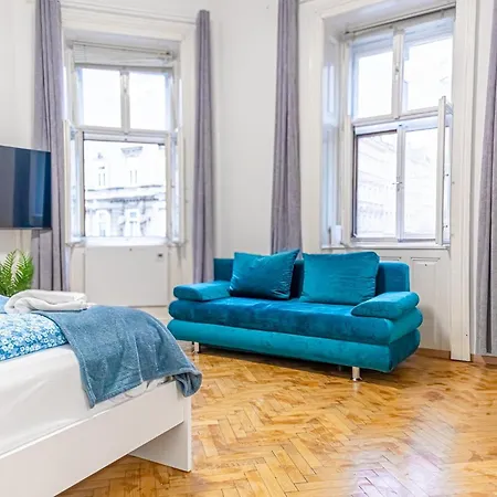 Family-friendly 2br Apt.-perfect For Longstays Apartment