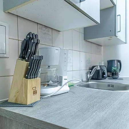 Apartment Family-friendly 2br Apt.-perfect For Longstays