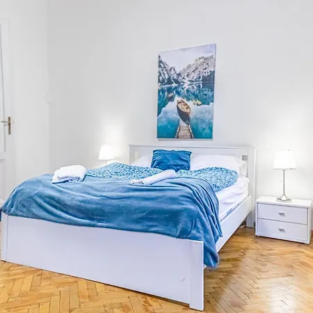 Family-friendly 2br Apt.-perfect For Longstays Apartment *