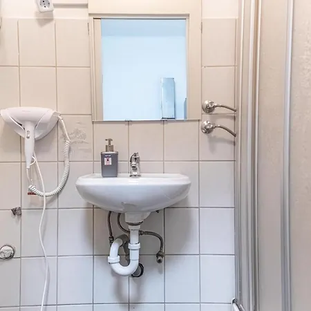 Apartment Family-friendly 2br Apt.-perfect For Longstays