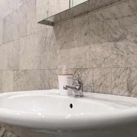 Massive 6br Shared At Millenium For Big Groups Apartment Vienna