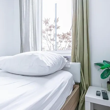 Massive 6br Shared At Millenium For Big Groups Apartment Vienna