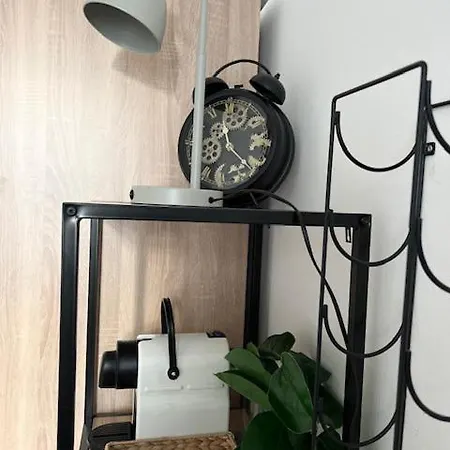 City&more! Charmantes Mit Altbauflair! Apartment