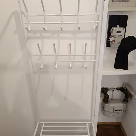 Your Away From - Relax & Feel Good! Apartment