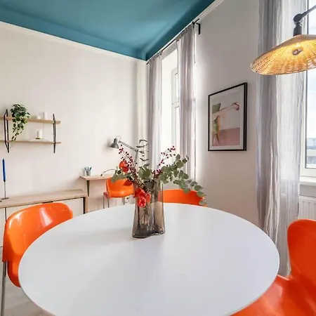 Josef's I Cozy Retro Vienna