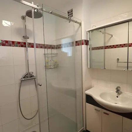 Exclusive Serviced Flat On Taborstrasse Apartment Vienna