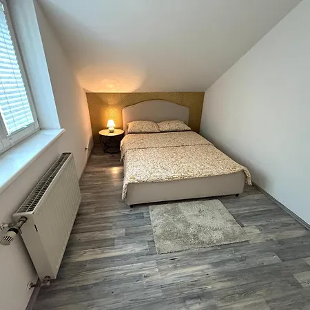 Cityhit 1020treasure Home_top20 Apartment