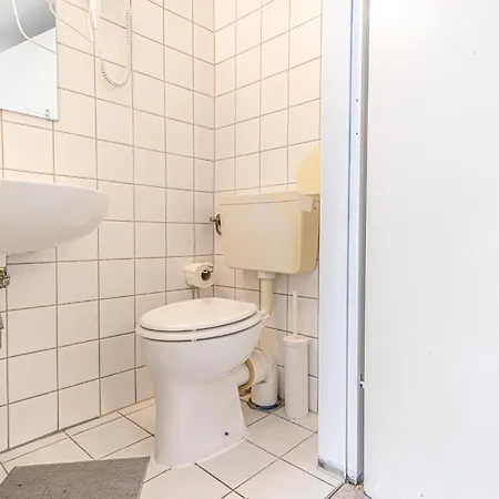 Long-term In Vienna: U3 Location * Vienne