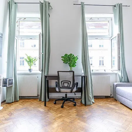 Appartement Long-term In Vienna: U3 Location