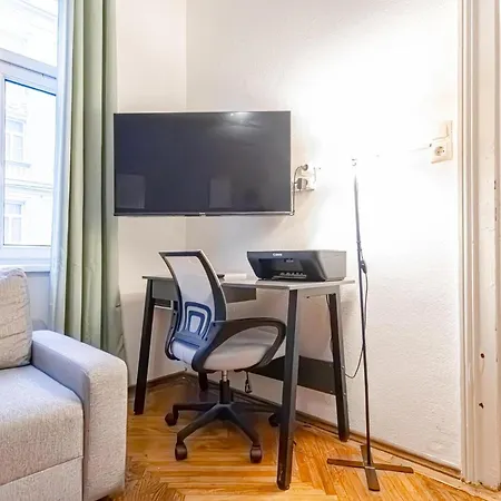 1br Apt. Near The Danube & Prater Stern Apartment Vienna