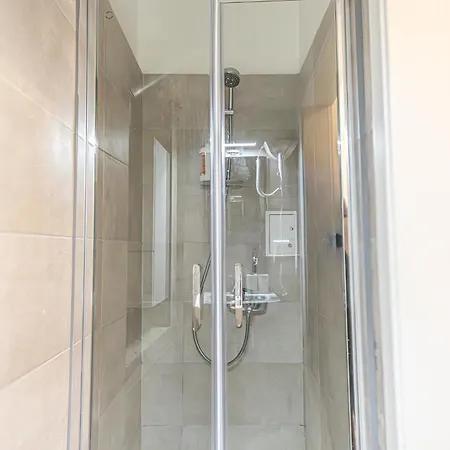 Cozy 3br For Up To 8p, 5min To Kongresspark Apartment *