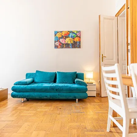 Cozy 3br For Up To 8p, 5min To Kongresspark Apartment