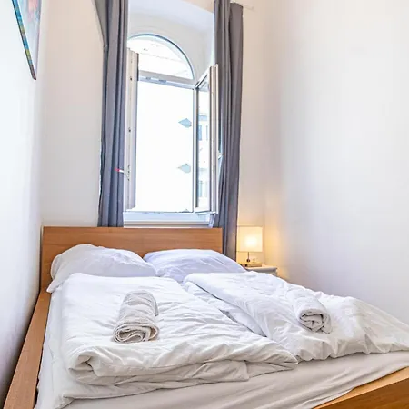 Apartment Cozy 3br For Up To 8p, 5min To Kongresspark *