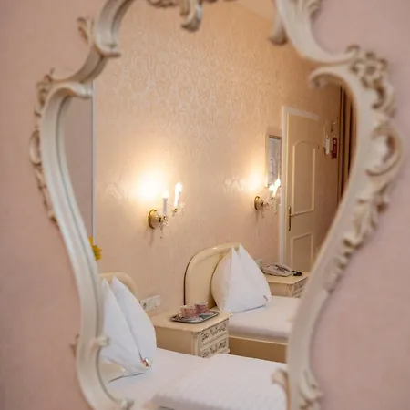 Pertschy Palais Hotel