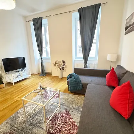 Charming Flat & Balcony Near Station L Bg5 Vienna
