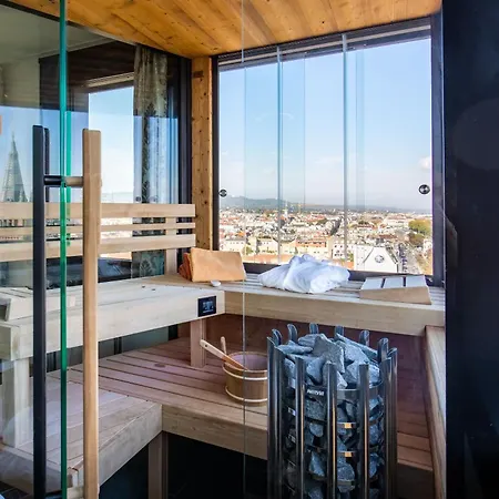 Skyflats In 16 Ottakring Apartment