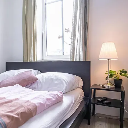 Massive 6br At Millenium For Big Groups Apartment Vienna