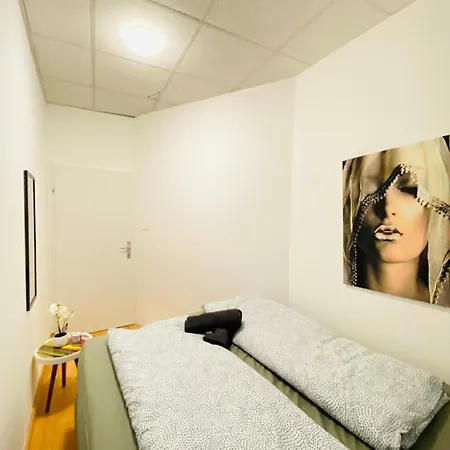 Affordable 3bedroom In Quiet Neighborhood Apartman