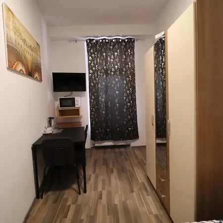 Grey Palazzo 1050 *