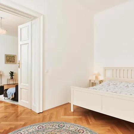 Spacious & Elegant, Ideal Location Apartmán Vídeň