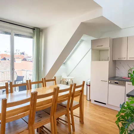 Luxury Penthouse With Rooftop Terrace Apartmán