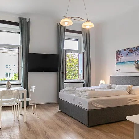Easystay 2br Apt. Near Akh- Perfect For Longstays