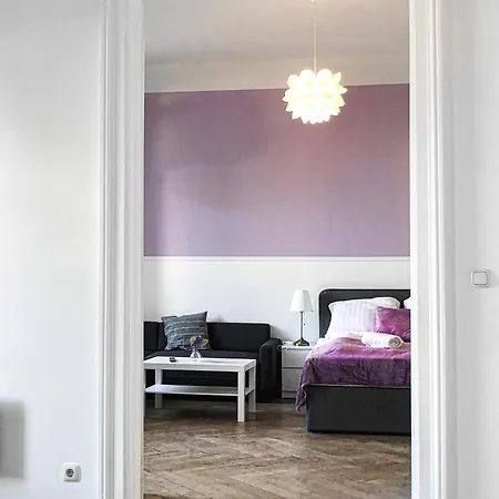 Apartment Vibrant 3br Near Akh Hospital - Perfect For Groups