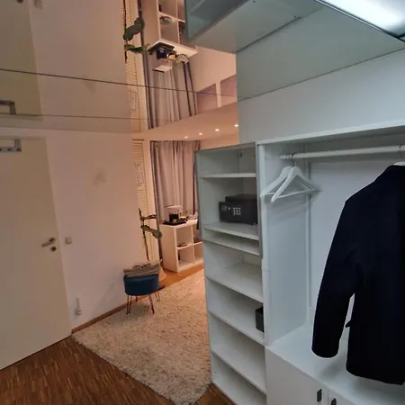 Drews Shelter - Charming Apartman Bécs