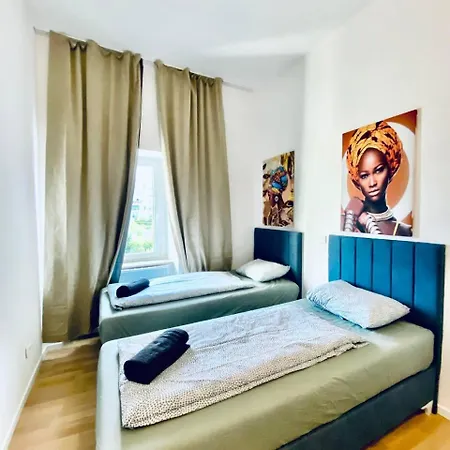 Spacious 4-bedroom Shared For Big Groups Vienna