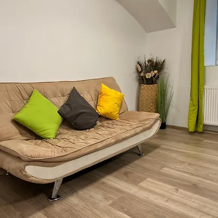 Brilliant Souterrain Apt. - Prater Amuesement Park Apartment
