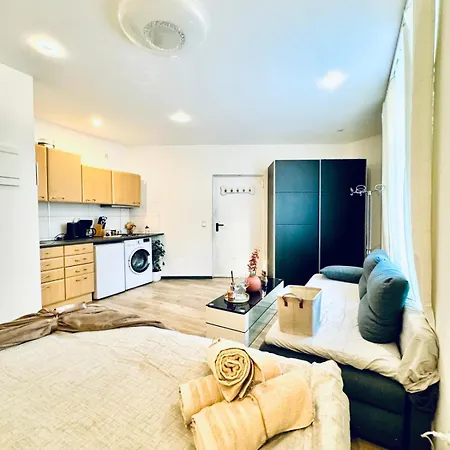 King - 10 Mins Walk From Downtown Vienna